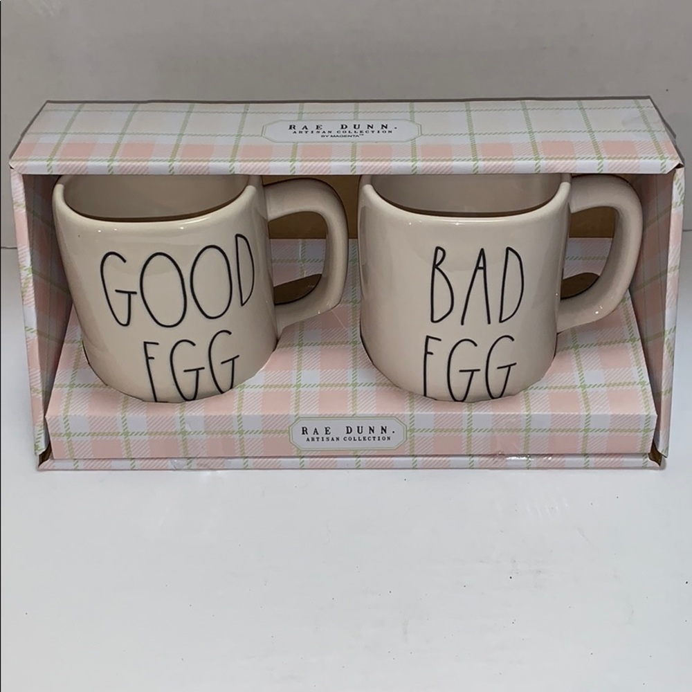 Rae Dunn Mug Set